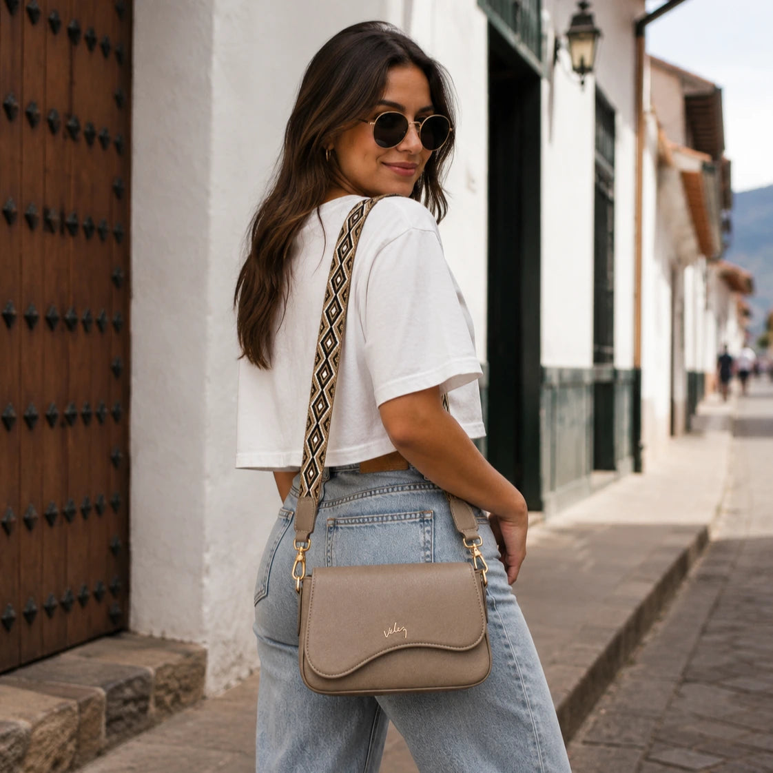 Bolso Carriel Vélez Duna de Cuero Premium - Precio Exclusivo De Lanziamiento🎁